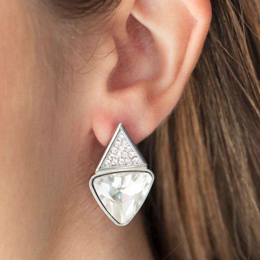 Paparazzi Jewelry Accessories - Risky Razzle - White Earrings - Vintage